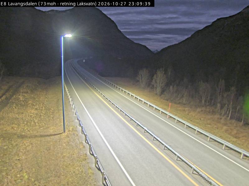 Straßenkamera Lavangsdalen